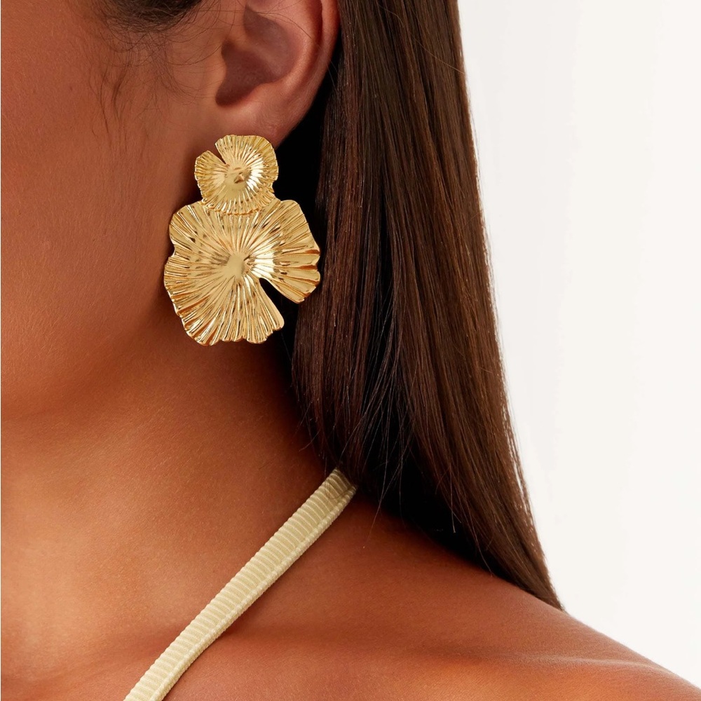 Peppermayo Gold Textured Earrings